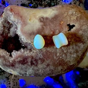 3 Items 15$! 00 Opalite Teardrop Gauges